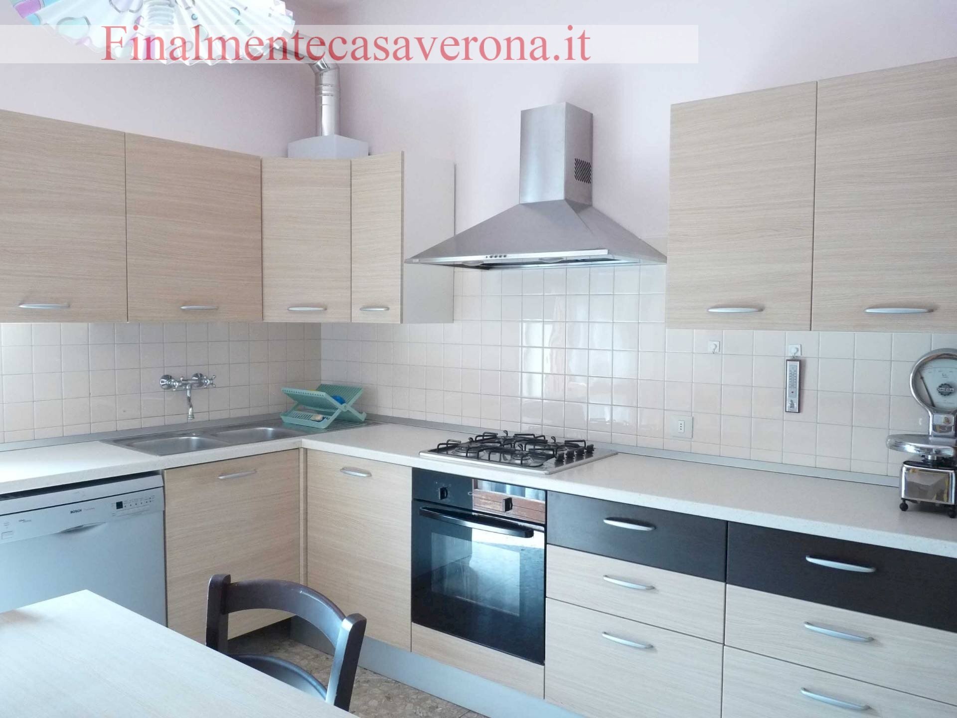 cucina abitabile - Semi-detached house VIA   Beltrame
 
2, Verona - photo 1