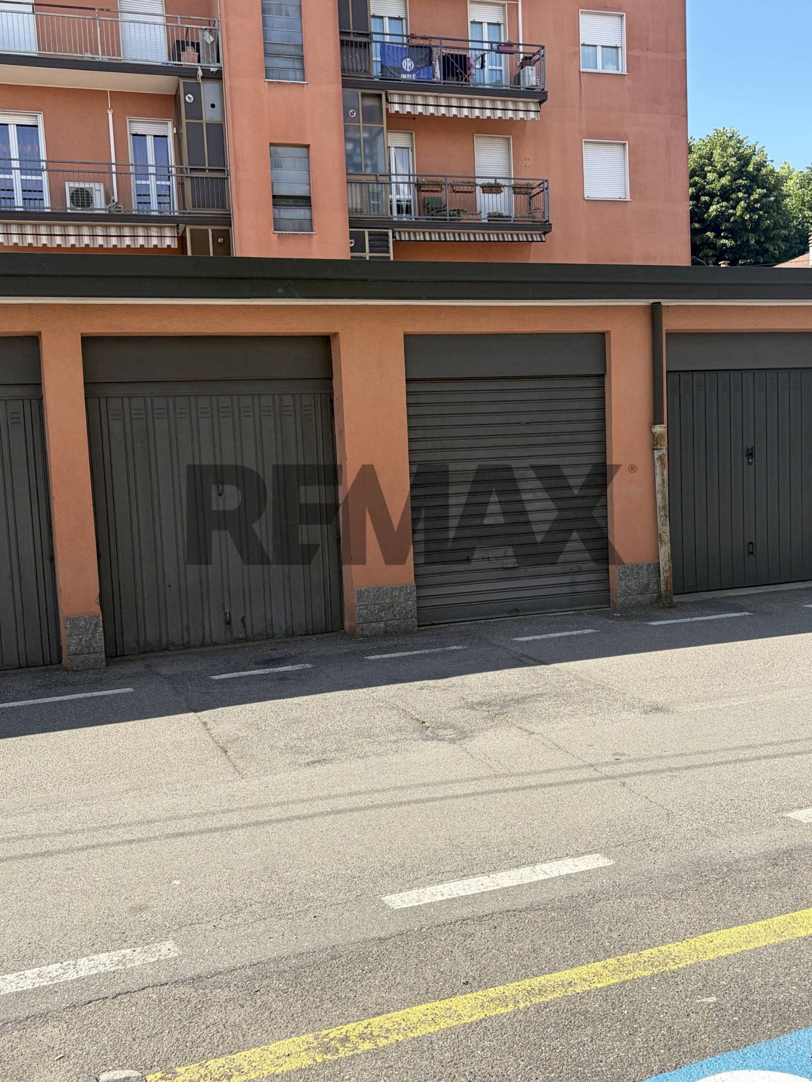 Edificio all\'aperto - Box Garibaldi
 
12, Limbiate - photo 1