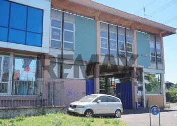 Edificio all\'aperto - Ufficio Viale Lombardia
 
300, Brugherio - foto 3