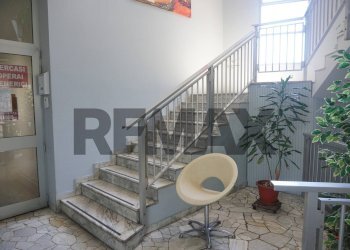 Scale - Ufficio Viale Lombardia
 
300, Brugherio - foto 5