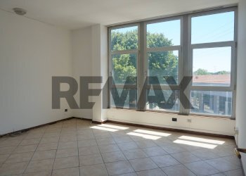 Stanza vuota - Ufficio Viale Lombardia
 
300, Brugherio - foto 19