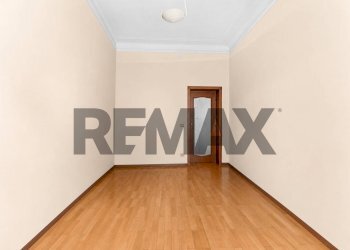 Stanza vuota - Trilocale Viale Gran Sasso
 
31, Milano - foto 7