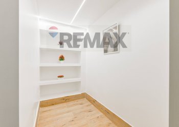 Hall / corridoio - Trilocale Via Bartolomeo Sestini
 
32, Milano - foto 18