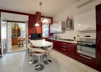 Cucina - Three-room apartment Via Enrico Toti
 
46, Valenzano - photo 2