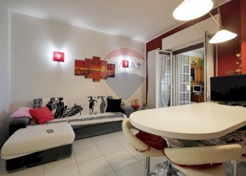 Sala da pranzo - Three-room apartment Via Enrico Toti
 
46, Valenzano - photo 7