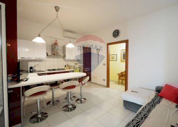 Sala da pranzo - Three-room apartment Via Enrico Toti
 
46, Valenzano - photo 8