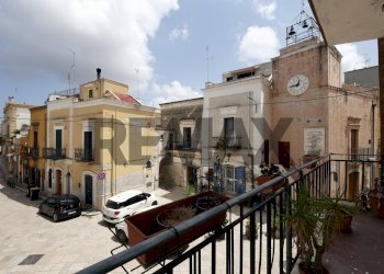 Balcone - Independent house Piazza Giuseppe Garibaldi
 
7-8-9, Bari - photo 5