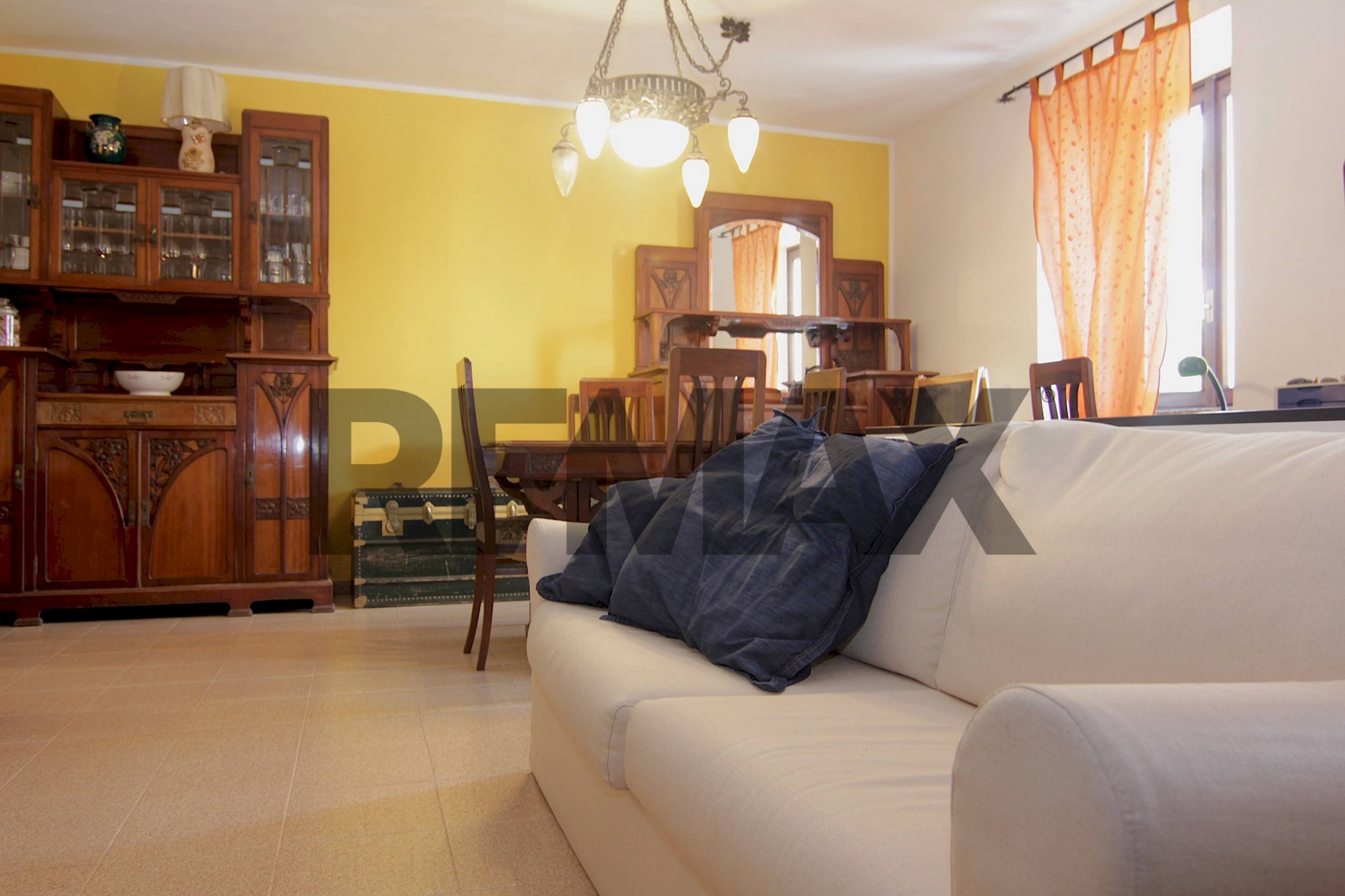 Sala da pranzo - Casa semi indipendente via cerea
 
22, Gazzada Schianno - foto 3