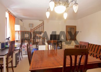 Sala da pranzo - Casa semi indipendente via cerea
 
22, Gazzada Schianno - foto 6
