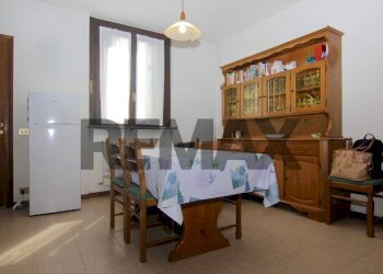 Sala da pranzo - Casa semi indipendente via cerea
 
22, Gazzada Schianno - foto 7