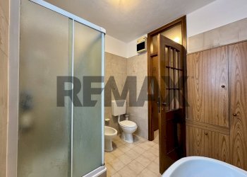 Bagno - Casa semi indipendente via cerea
 
22, Gazzada Schianno - foto 9