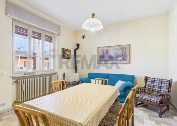 Sala da pranzo - Villa VIA GIOVANNI XXIII
 
2, Casatisma - foto 21