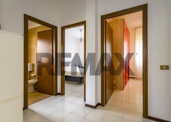 Hall / corridoio - Semi-detached house Via dei Greci Contrada Paterna
 
14, Terrasini - photo 16