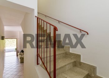 Scale - Semi-detached house Via dei Greci Contrada Paterna
 
14, Terrasini - photo 23
