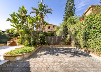 Giardino - Semi-detached house Via dei Greci Contrada Paterna
 
14, Terrasini - photo 45