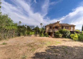 Casa all\'aperto - Semi-detached house Via dei Greci Contrada Paterna
 
14, Terrasini - photo 51