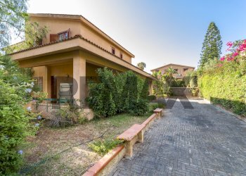 Casa all\'aperto - Semi-detached house Via dei Greci Contrada Paterna
 
14, Terrasini - photo 52