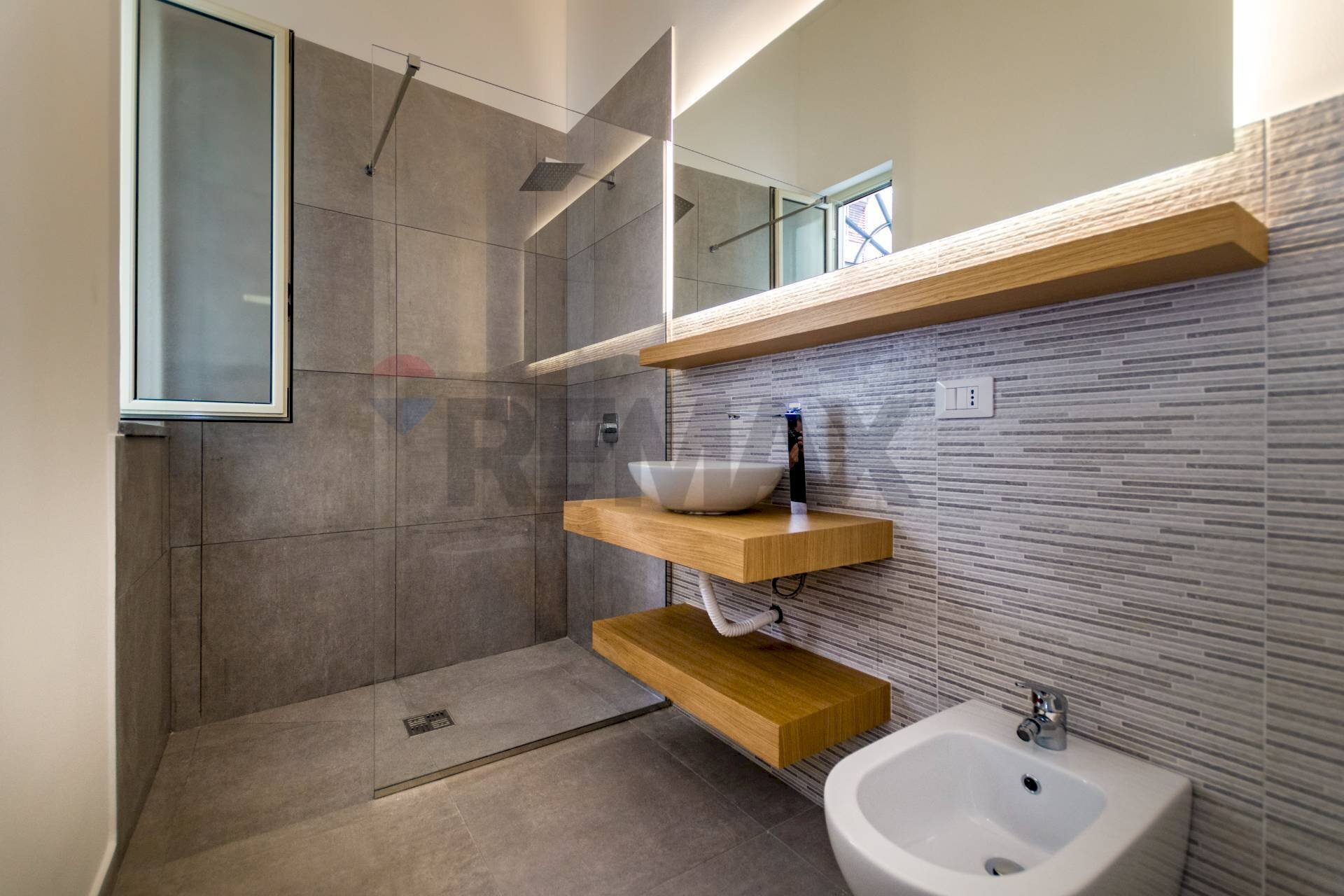 Bagno - Monolocale Via Vincenzo Littara
12, Palermo - foto 3
