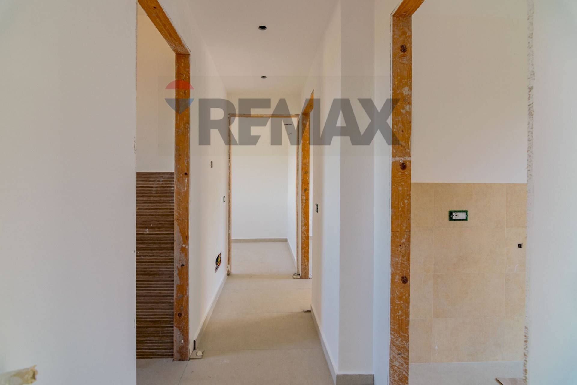 Hall / corridoio - Three-room apartment Vico Olivella
 
SNC, Camporotondo Etneo - photo 3