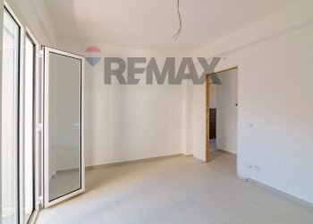 Stanza vuota - Three-room apartment Vico Olivella
 
SNC, Camporotondo Etneo - photo 8