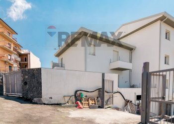 Casa all\'aperto - Three-room apartment Vico Olivella
 
SNC, Camporotondo Etneo - photo 18