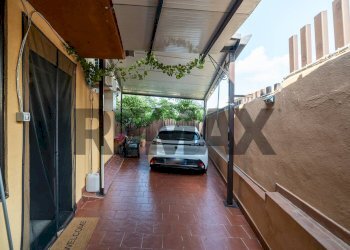 Parcheggio - Casa indipendente Via Mariani
 
64, Catania - foto 19