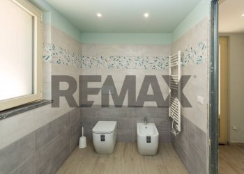 Bagno - Casa indipendente Via Nazario Sauro
 
10, San Giovanni la Punta - foto 7