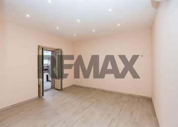 Stanza vuota - Casa indipendente Via Nazario Sauro
 
10, San Giovanni la Punta - foto 11