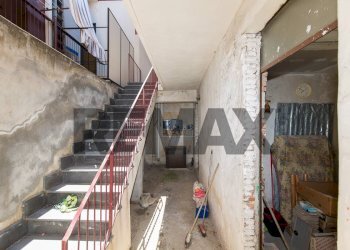Scale - Casa indipendente Via Nazario Sauro
 
10, San Giovanni la Punta - foto 20