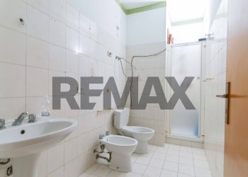 Bagno - Trilocale Via Cinnirella
 
2, Tremestieri Etneo - foto 7