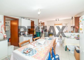 Sala da pranzo - Trilocale Via Pavia
 
10, Catania - foto 13