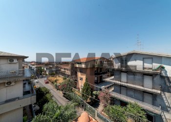 Edificio all\'aperto - Trilocale Via Pavia
 
10, Catania - foto 18