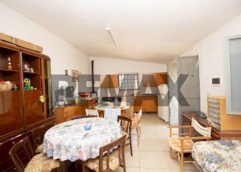 Sala da pranzo - Villa Contrada Gruppazzi
 
snc, Piazza Armerina - foto 14