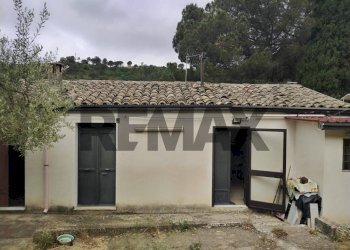 Casa all\'aperto - Villa Contrada Rasalgone
 
snc, Piazza Armerina - photo 54