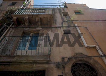 Edificio all\'aperto - Independent house Via madonna della stella
 
91, Caltagirone - photo 31