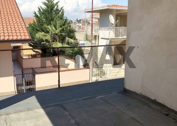 Terrazza - Casa indipendente Via alcide de gasperi
 
9, San Michele di Ganzaria - foto 4