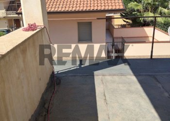 Terrazza - Casa indipendente Via alcide de gasperi
 
9, San Michele di Ganzaria - foto 5