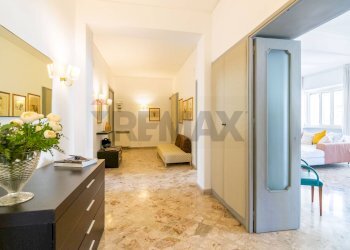 Hall / corridoio - Appartamento Via Gabriele D'annunzio
 
220, Catania - foto 5