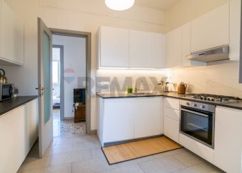 Cucina - Appartamento Via Gabriele D'annunzio
 
220, Catania - foto 27