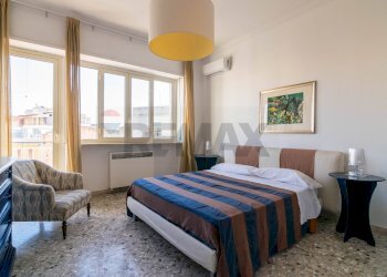 Camera / camera da letto - Appartamento Via Gabriele D'annunzio
 
220, Catania - foto 37