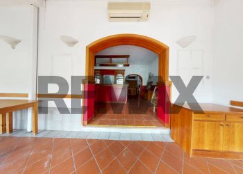 Hall / corridoio - Commercial Premises Via Degli Ontani
54, Viareggio - photo 2
