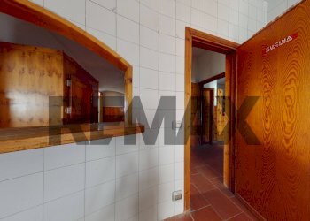 Hall / corridoio - Commercial Premises Via Degli Ontani
54, Viareggio - photo 8