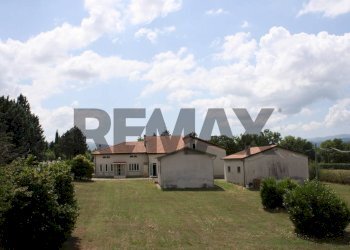 Casa all\'aperto - Villa VOCABOLO COLLE
 
12, Nocera Umbra - foto 3