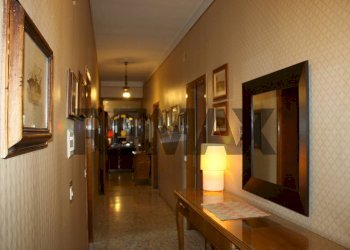 Hall / corridoio - Villa VOCABOLO COLLE
 
12, Nocera Umbra - foto 13