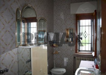 Bagno - Villa VOCABOLO COLLE
 
12, Nocera Umbra - foto 16