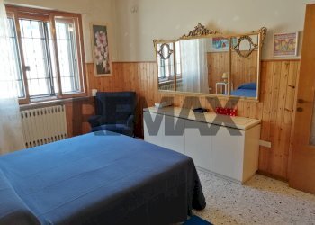 Camera / camera da letto - Villa VOCABOLO COLLE
 
12, Nocera Umbra - foto 30