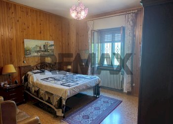 Camera / camera da letto - Villa VOCABOLO COLLE
 
12, Nocera Umbra - foto 65