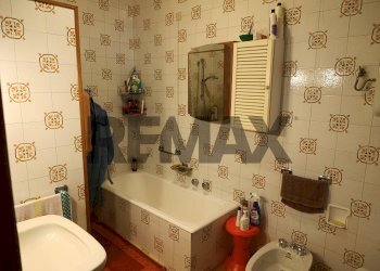 Bagno - Villa VOCABOLO COLLE
 
12, Nocera Umbra - foto 66