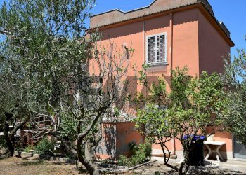 Casa all\'aperto - Casa semi indipendente Via Gorga
 
29, Nettuno - foto 15
