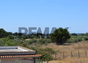 Vista delle montagne - Casa semi indipendente Via Gorga
 
29, Nettuno - foto 28
